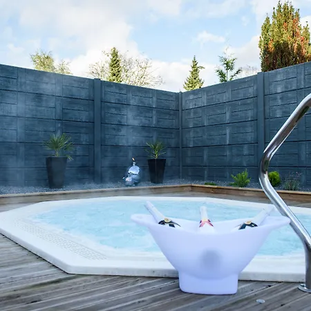 Timebasishotel Luxexcellent Super (adults Only) *