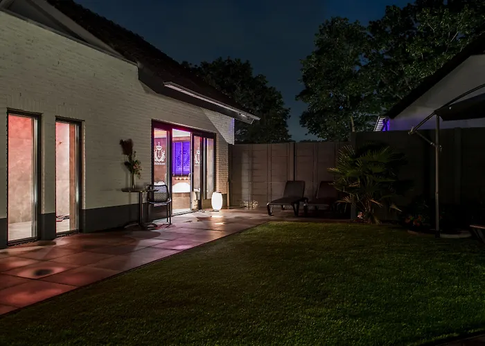 Luxexcellent Super (adults Only) Hotel miłości Nuland