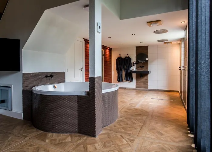 Luxexcellent Super (adults Only) *