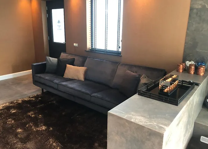 情趣酒店 Luxexcellent Super (adults Only) 尼兰